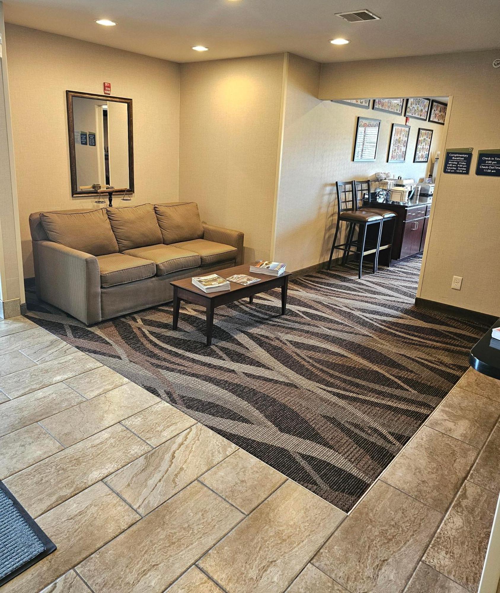 Cobblestone Inn & Suites - Clintonville Dış mekan fotoğraf