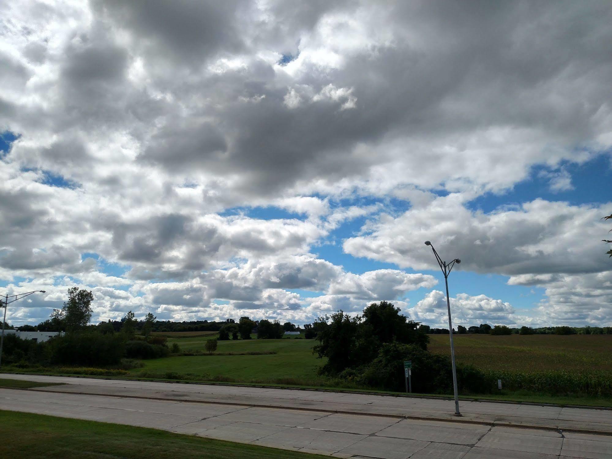 Cobblestone Inn & Suites - Clintonville Dış mekan fotoğraf